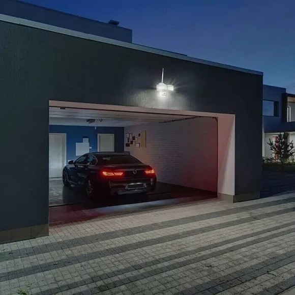 Lithonia Lighting OFTH 300PR 120 P 2 Light Adjustable Flood Light - White - Picture 3 of 3